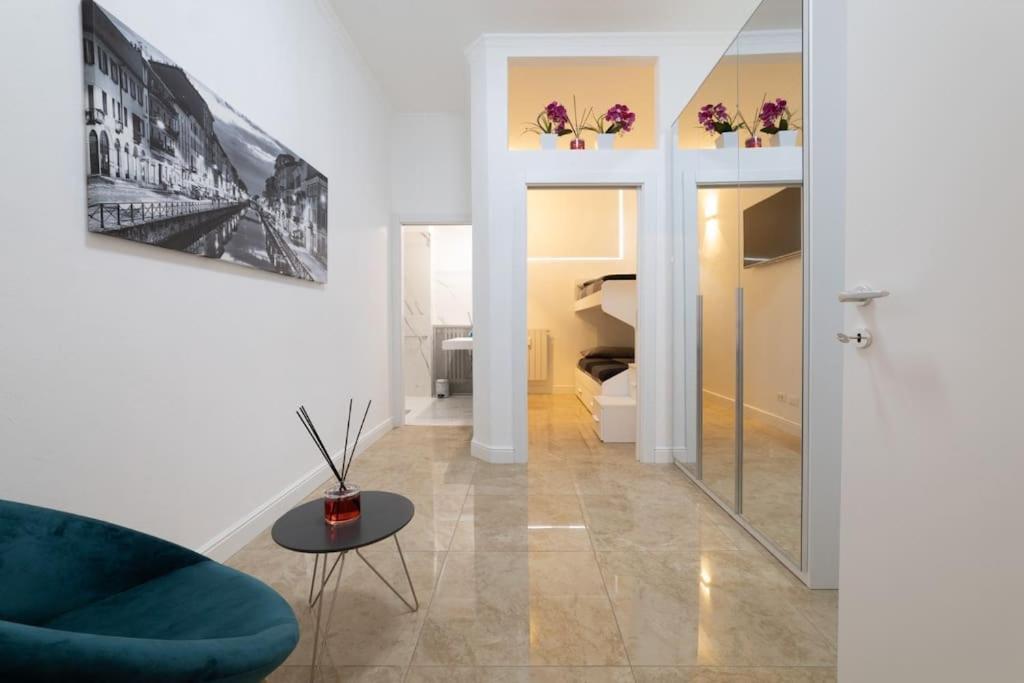 San Babila - Luxury Milanese Apartment ภายนอก รูปภาพ